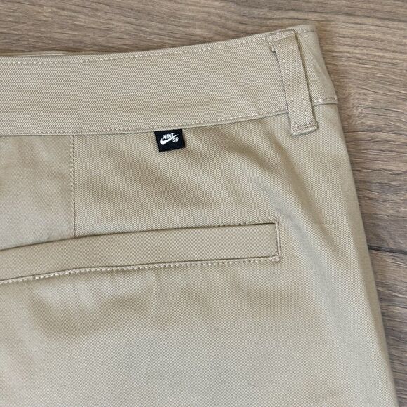 Nike SB El Chino Skate Shorts Size 34" Waist Men Khaki FQ0500-247 New Baggy Y2K - Picture 4 of 7